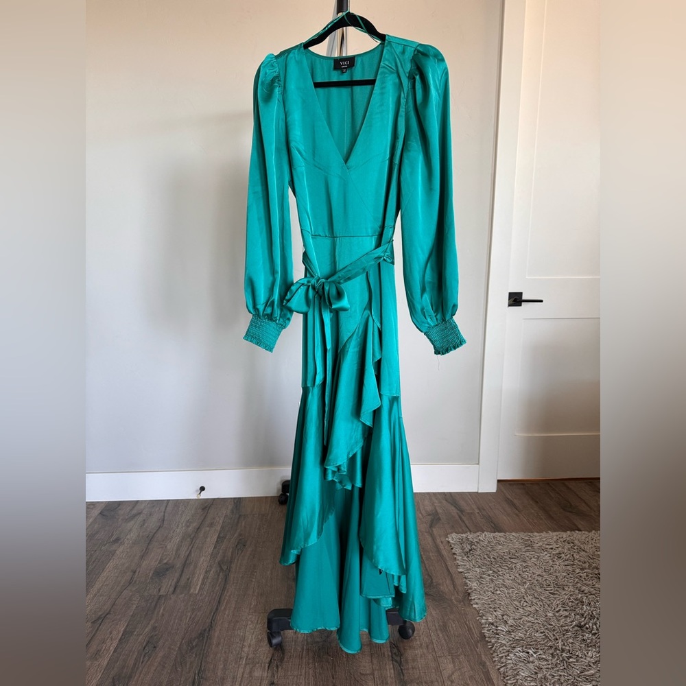 Vici Satin Dress Small